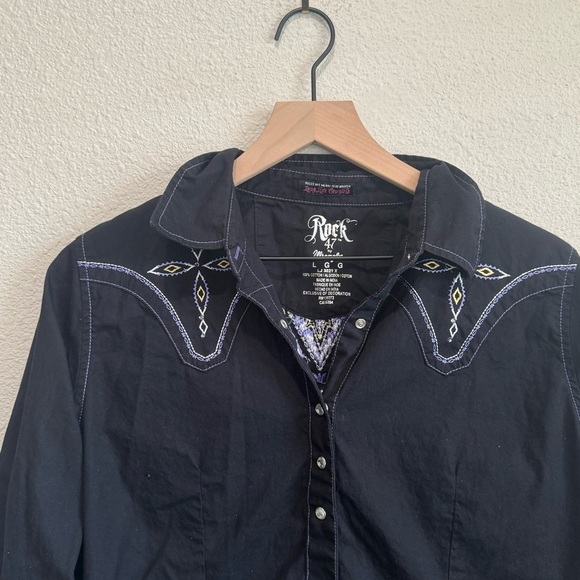 Rock 47 by Wrangler Womens Large Pearl Snap Rhinestone Cross Button Down Y2K - Picture 5 of 5